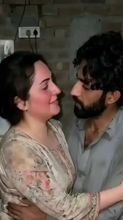 Umair 7 Minute 11 Second Viral Video Original Pakistani Couple Umari and Marry Deep Series Pakistan